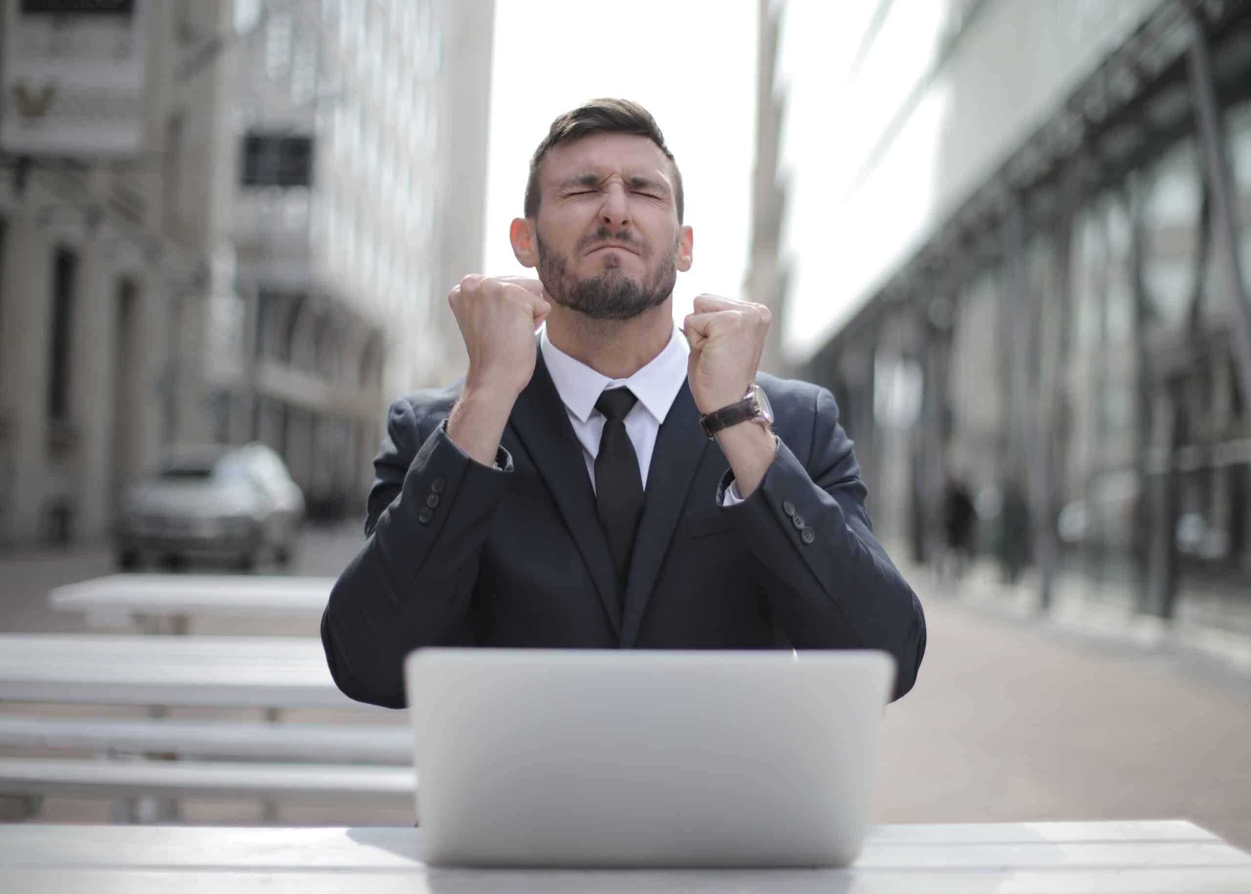 Deine Jobsuche nun ganz einfach und individuell auf my-job.work beenden.